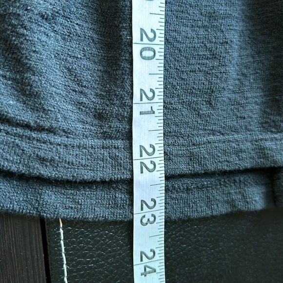 Anthropologie Pilcro Long Sleeve Babydoll Top Black Long Sleeve Boho Shirt Sz XS - Picture 15 of 16